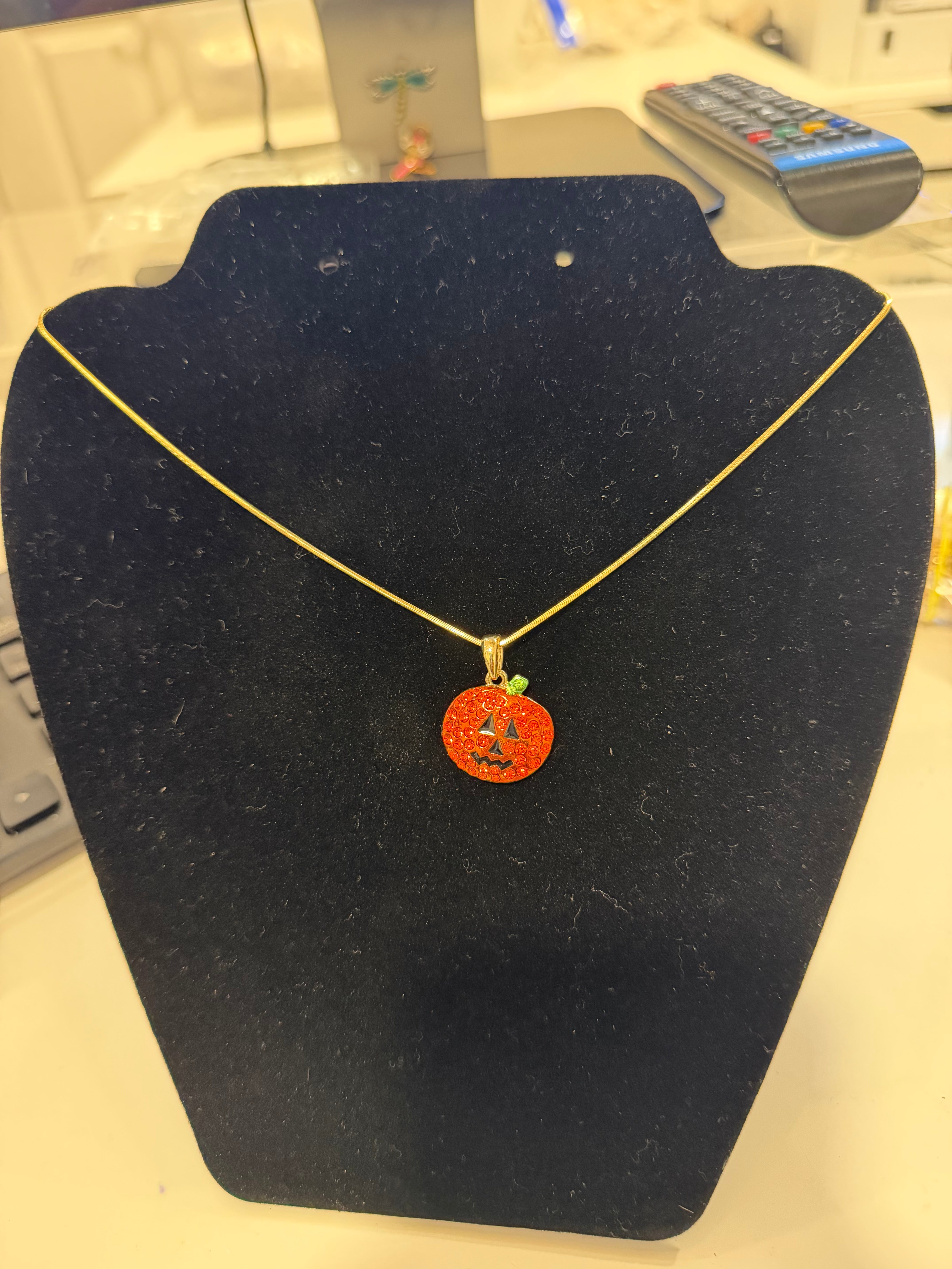 Gold Pumpkin Rhinestone Necklace – Adjustable 16–18" Jack-o’-Lantern Pendant | Halloween Collection